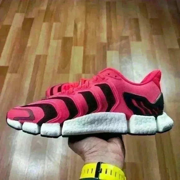 💰HUGE CLEARANCE SALE  💰 Adidas ClimaCool Vento Pink /black Mens Running Shoes - Picture 2 of 9